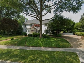 Foreclosed Home - 510 W RIVERVIEW DR, 23434