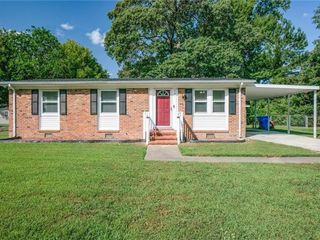 Foreclosed Home - 601 KINSEY LN, 23434