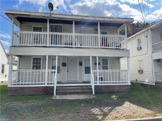 Foreclosed Home - 114 OAK ST, 23434