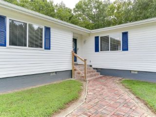 Foreclosed Home - 6802 ELWOOD RD, 23437