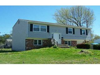 Foreclosed Home - 877 STRATFORD HALL DR, 23452