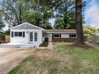 Foreclosed Home - 517 INGRAM RD, 23452