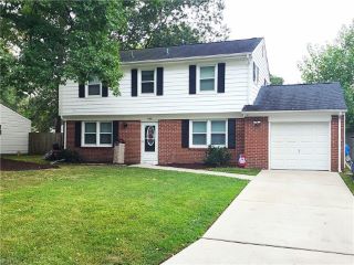 Foreclosed Home - 449 DAUPHIN LN, 23452