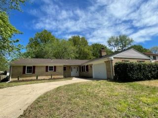 Foreclosed Home - 3716 SUMMER PL, 23453
