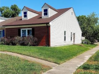 Foreclosed Home - 1216 HAIG CIR, 23453