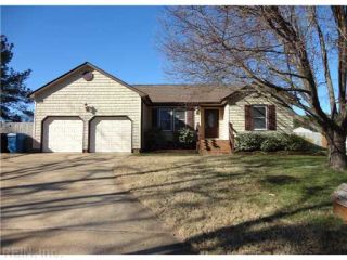 Foreclosed Home - 2205 S RED MILL CT, 23454
