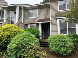 Foreclosed Home - 307 WINDSHIP CV, 23454