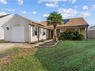 Foreclosed Home - 1120 BALCH PL, 23454