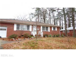 Foreclosed Home - 728 BRINSON ARCH, 23455