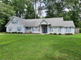 Foreclosed Home - 1028 BAKER RD, 23455