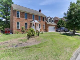 Foreclosed Home - 1704 HANDCROSS WAY, 23456