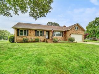 Foreclosed Home - 5200 PLEASANT HALL DR, 23464