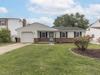 Foreclosed Home - 5117 EKSDALE CT, 23464