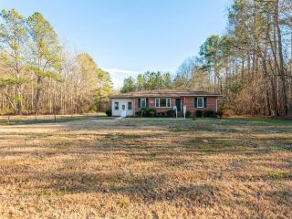 Foreclosed Home - 24311 Walters Hwy, 23487