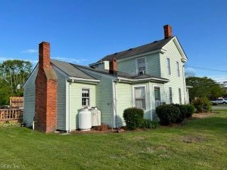 Foreclosed Home - 10 CHURCH ST, 23487