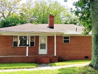 Foreclosed Home - 7720 OGDEN AVE, 23505