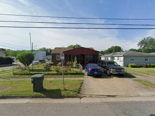 Foreclosed Home - 1501 W 41ST ST, 23508
