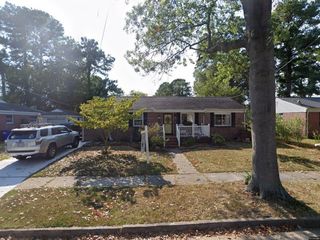 Foreclosed Home - 5421 DOUGLAS ST, 23509