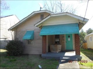 Foreclosed Home - 2918 SOMME AVE, 23509