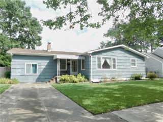 Foreclosed Home - 2820 DUNKIRK AVE, 23509