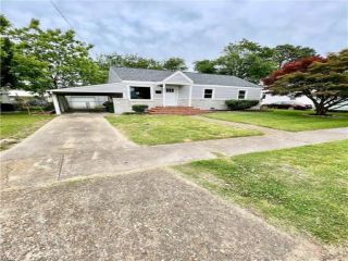 Foreclosed Home - 3516 BESSIE ST, 23513