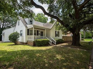 Foreclosed Home - 3476 CHESAPEAKE BLVD, 23513