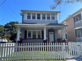 Foreclosed Home - 834 W 27TH ST, 23517