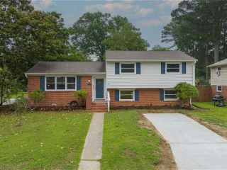 Foreclosed Home - 8372 WOODY DR, 23518