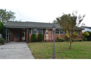 Foreclosed Home - 12 Burke Ave, 23601
