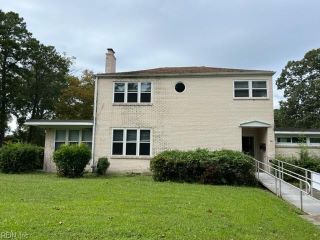 Foreclosed Home - 41 RIVERMONT DR, 23601