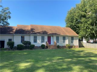 Foreclosed Home - 231 LUCAS CREEK RD, 23602