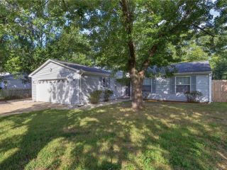 Foreclosed Home - 513 ASHWOOD DR, 23602
