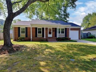 Foreclosed Home - 278 EXETER RD, 23602