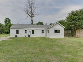 Foreclosed Home - 17459 WARWICK BLVD, 23603