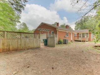 Foreclosed Home - 37 EXECUTIVE DR, 23606