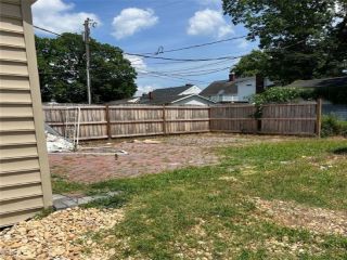 Foreclosed Home - 114 BLAIR AVE, 23607