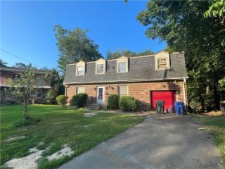 Foreclosed Home - 160 HIGHWOOD CIR, 23608