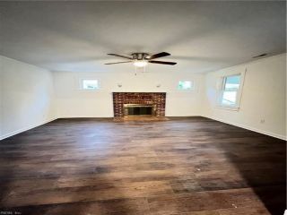 Foreclosed Home - 415 ALGONQUIN RD, 23661
