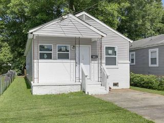 Foreclosed Home - 718 CHILDS AVE, 23661