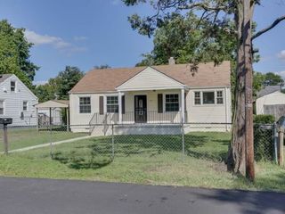 Foreclosed Home - 408 ALLEGHANY RD, 23661
