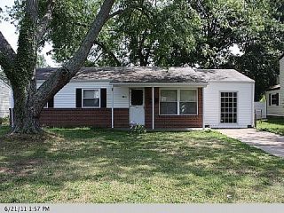 Foreclosed Home - 40 DEERFIELD BLVD, 23666