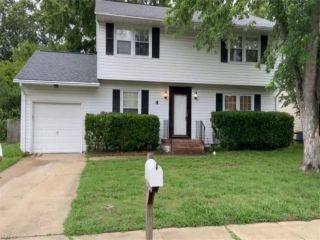 Foreclosed Home - 4 TRATMAN CT, 23666