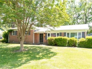 Foreclosed Home - 13 SHIRLEY DR, 23666