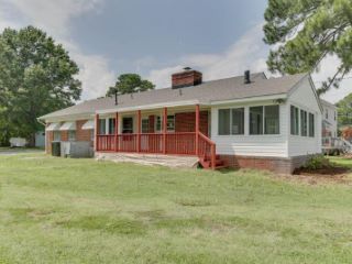 Foreclosed Home - 908 TODDS LN, 23666