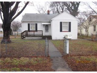 Foreclosed Home - 18 GIBSON RD, 23669