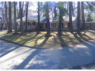 Foreclosed Home - 27 BRAEMAR DR, 23669