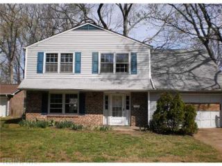 Foreclosed Home - 1027 E LITTLE BACK RIVER RD, 23669