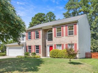 Foreclosed Home - 109 QUEST CT, 23692