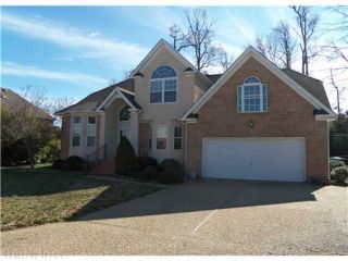 Foreclosed Home - 303 FAIRWAY LN, 23693