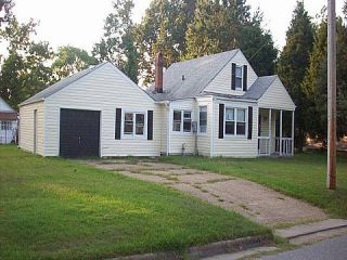 Foreclosed Home - List 100133757